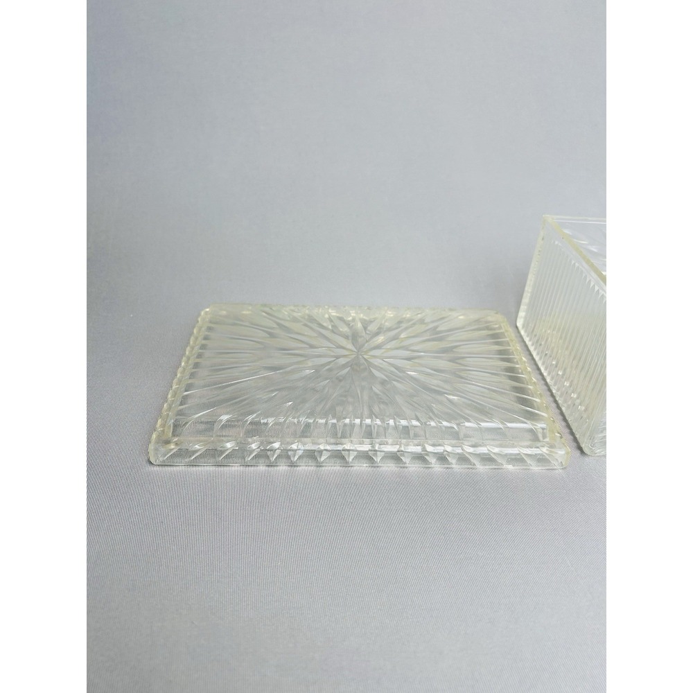 Vintage Plastic Vanity Box With Lid - Picture 7 of 13